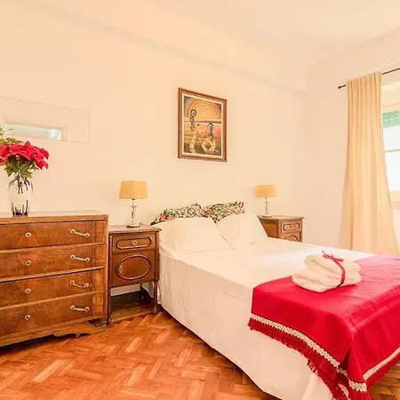 Apartment 3f